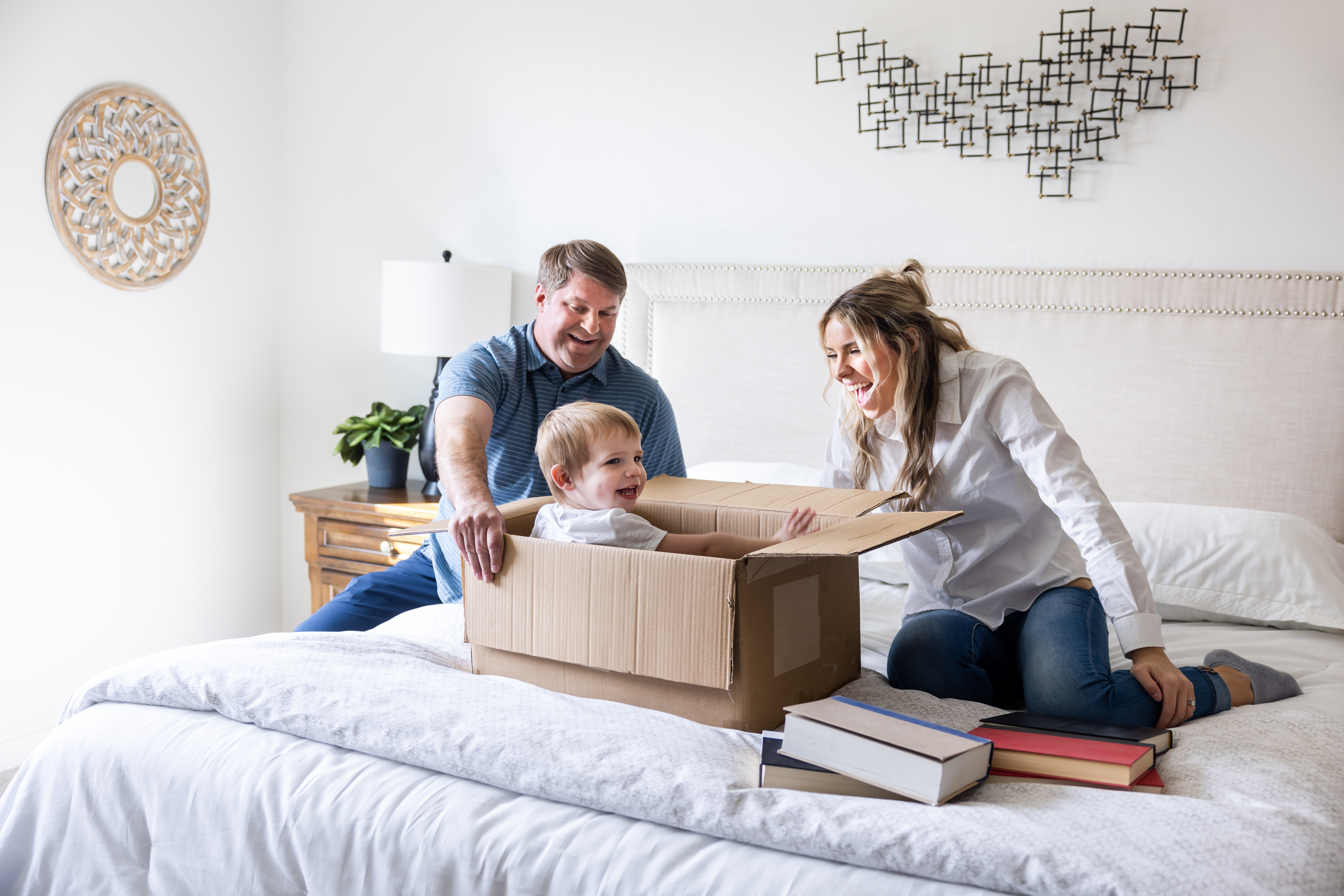 What to Pack for Your First Night in Your New Home